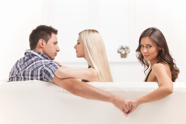 Some People Are Born to Infidelity! Does Your Partner Have the "Cheating Gene"?